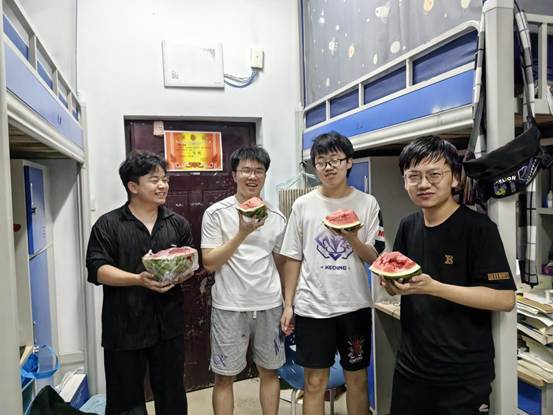 BBB9F6537150E967C3A9569FA6F5A5FF